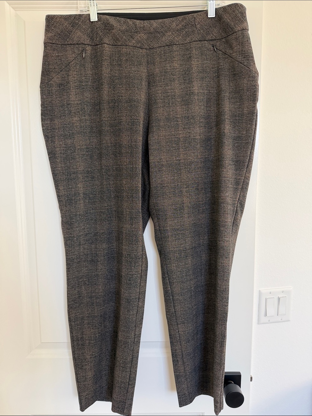Investments Women's Brown Plaid Trousers